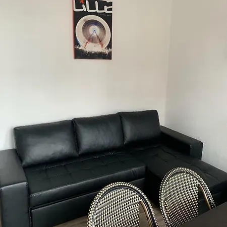 Cocoonin' Apartment