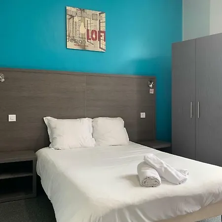 Cocoonin' Apartment